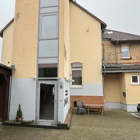 Doppelzimmer Mit Bad-tv-kuelschrank 9 Casa de hóspedes Meine