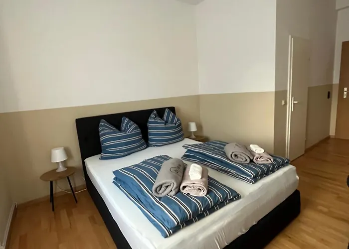 Doppelzimmer Mit Bad-tv-kuelschrank 9 Meine